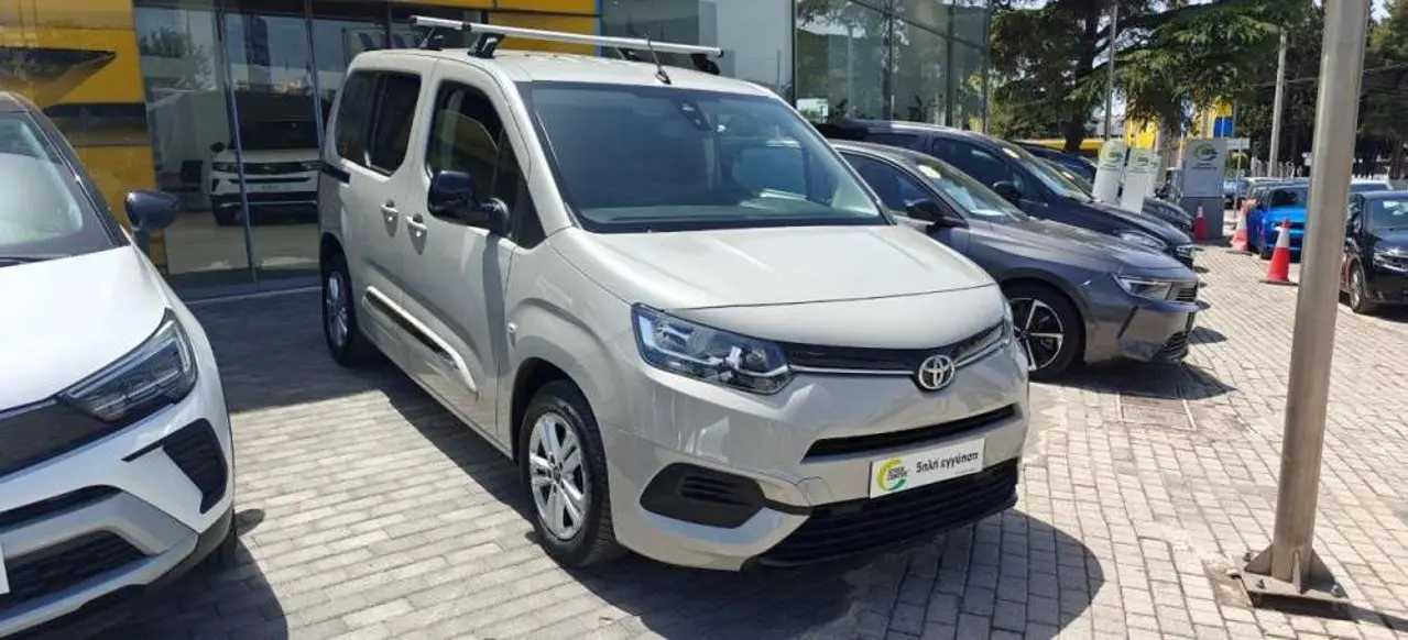 Toyota Proace - View 1