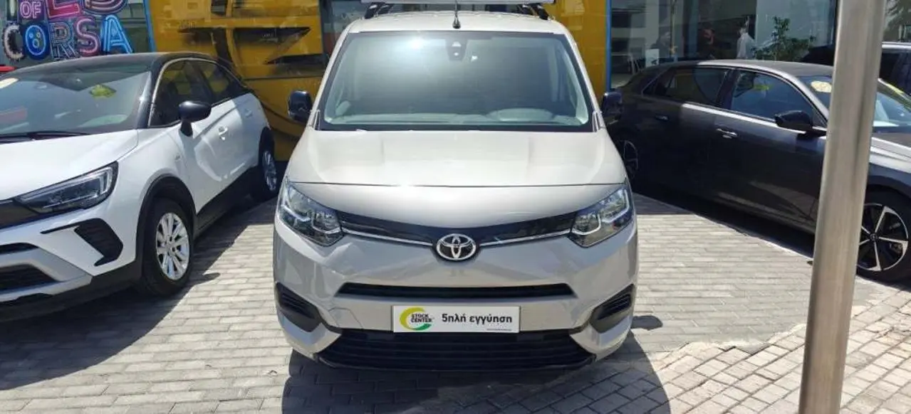 Toyota Proace - View 2