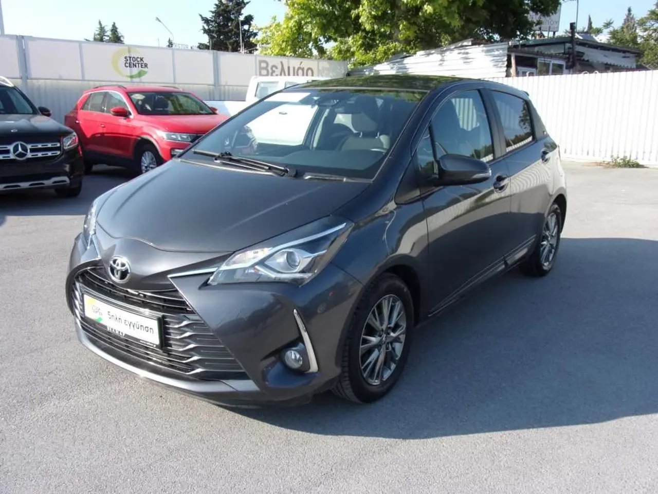 Toyota Yaris - View 3