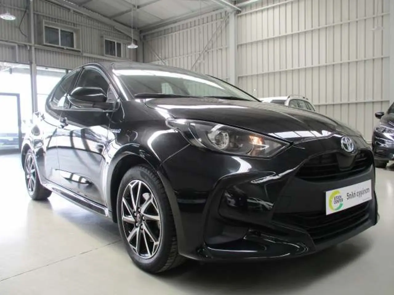Toyota Yaris - View 1