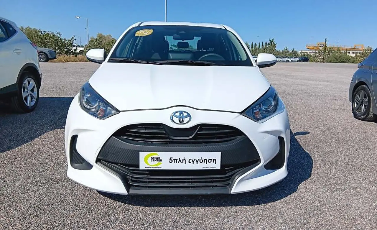Toyota Yaris - View 3