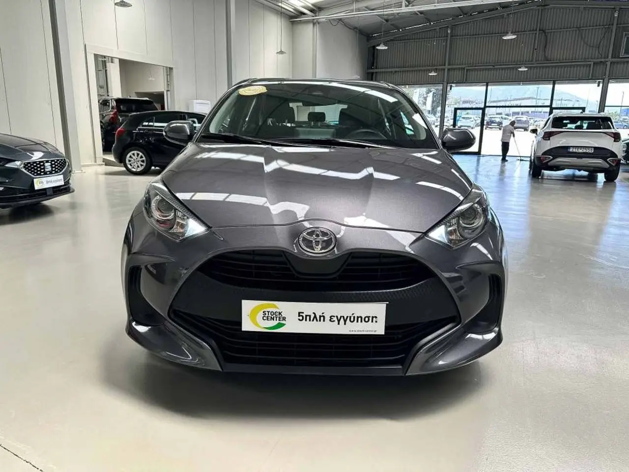 Toyota Yaris - View 3