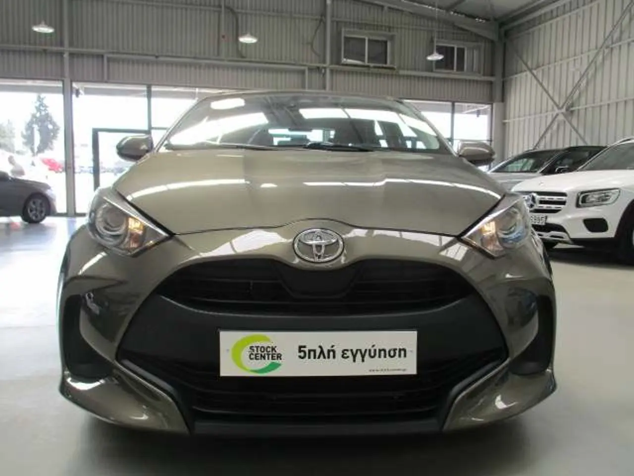 Toyota Yaris - View 2