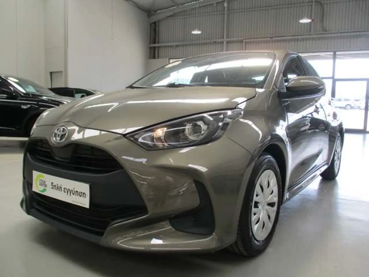 Toyota Yaris - View 3