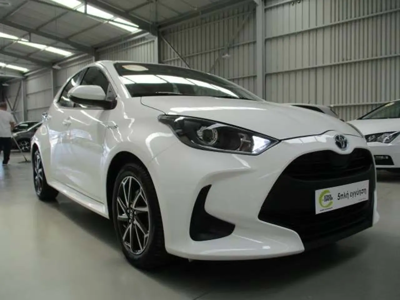 Toyota Yaris - View 2