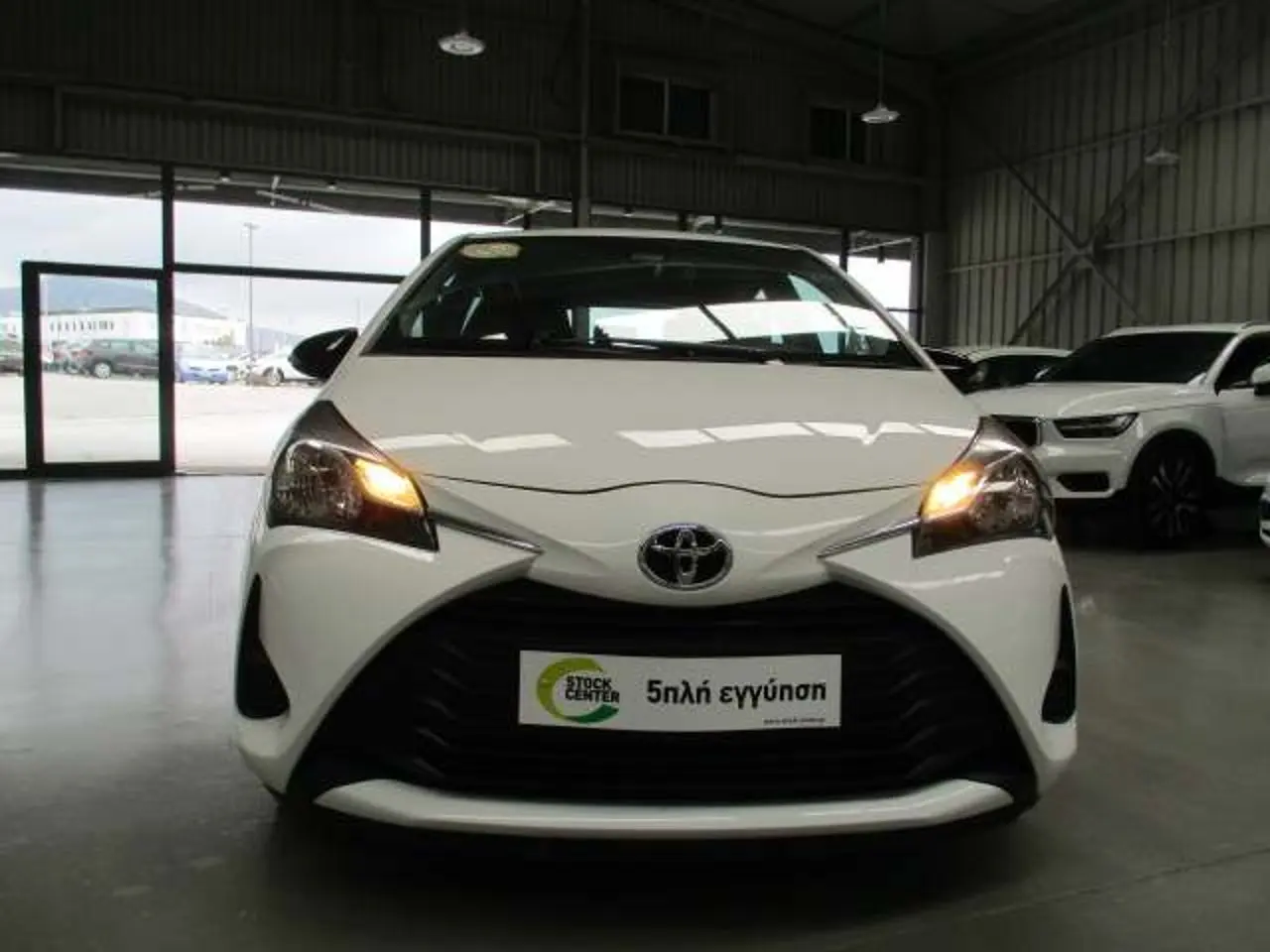 Toyota Yaris - View 2