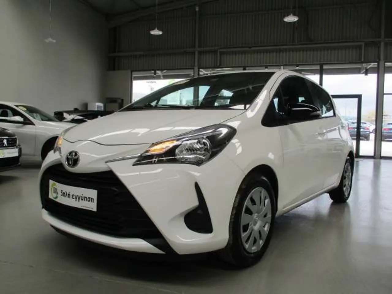 Toyota Yaris - View 3