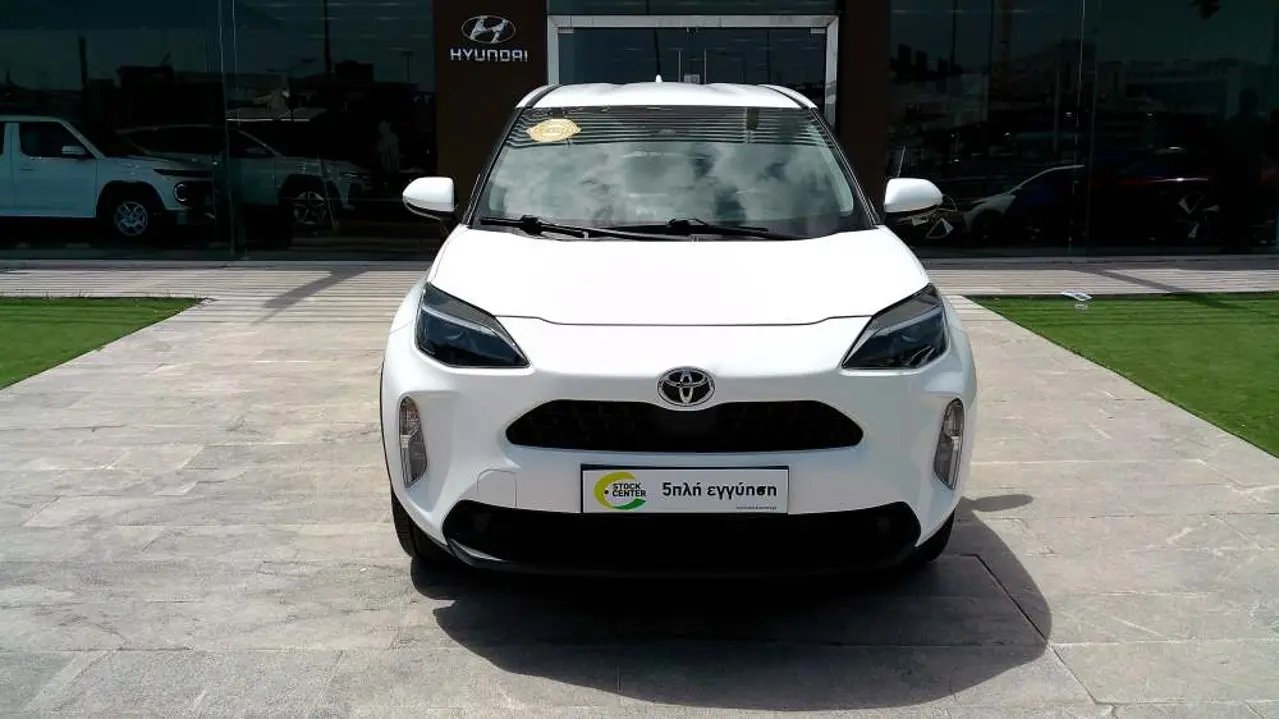 Toyota Yaris Cross - View 2