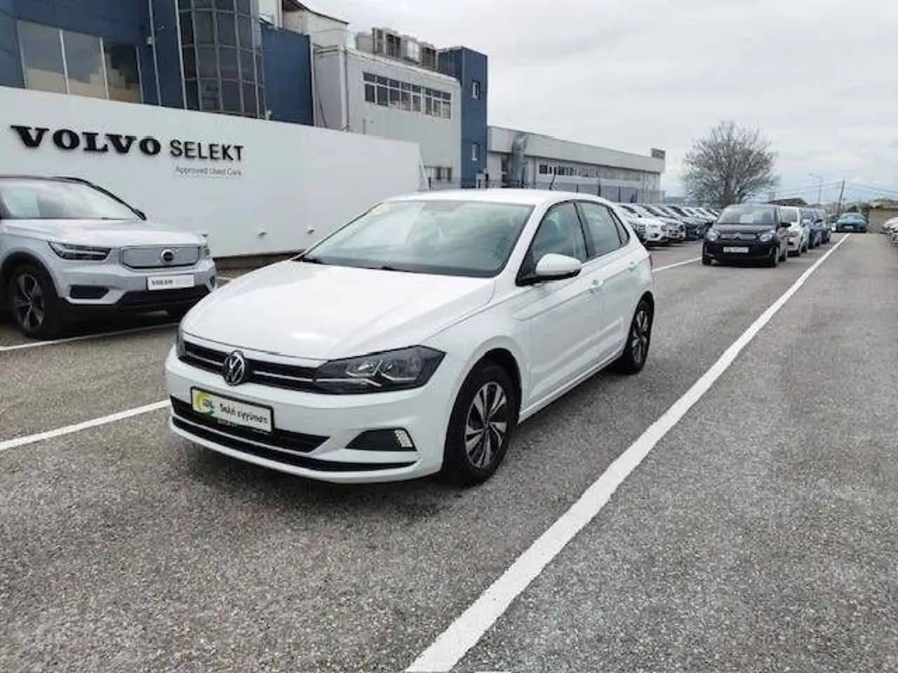 Volkswagen Polo - View 3