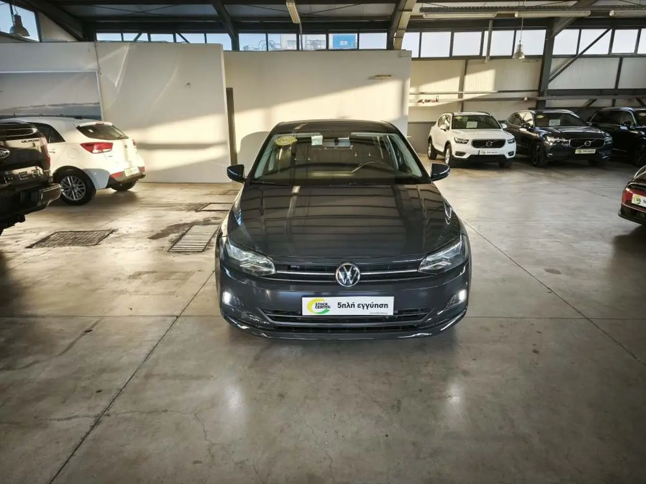 Volkswagen Polo - View 3