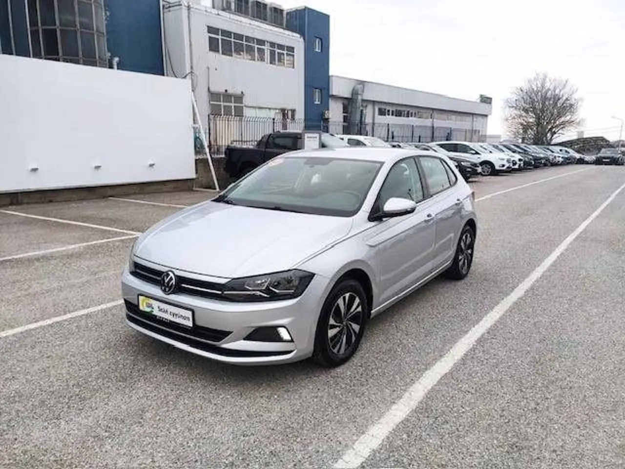 Volkswagen Polo - View 3