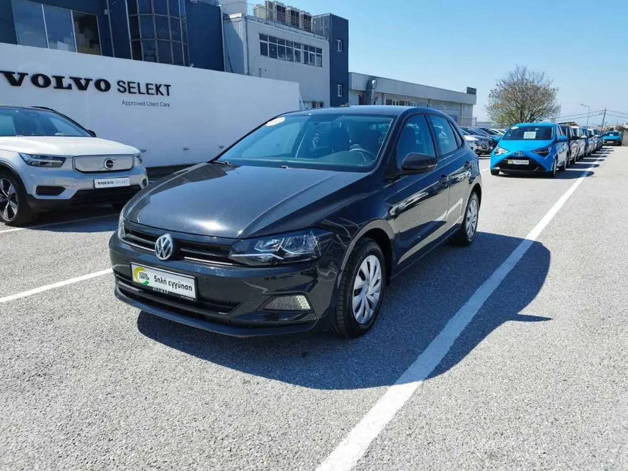 Volkswagen Polo - View 3
