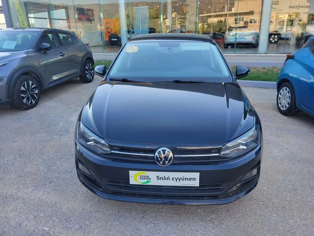 Volkswagen Polo - View 3