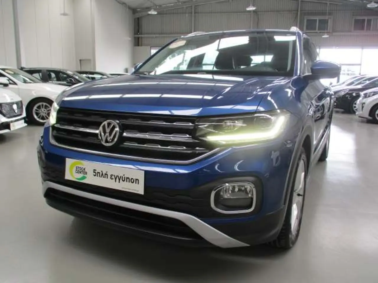 Volkswagen T-Cross - View 3