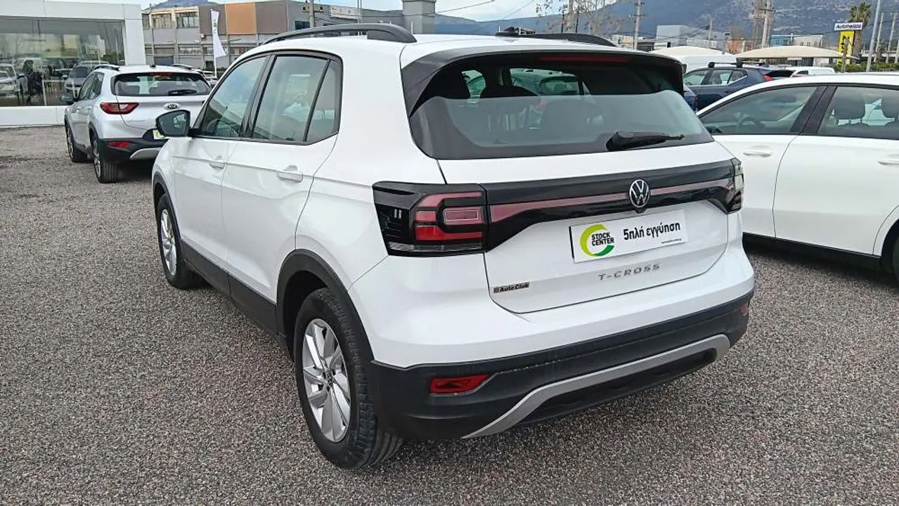 Volkswagen T-Cross - View 3