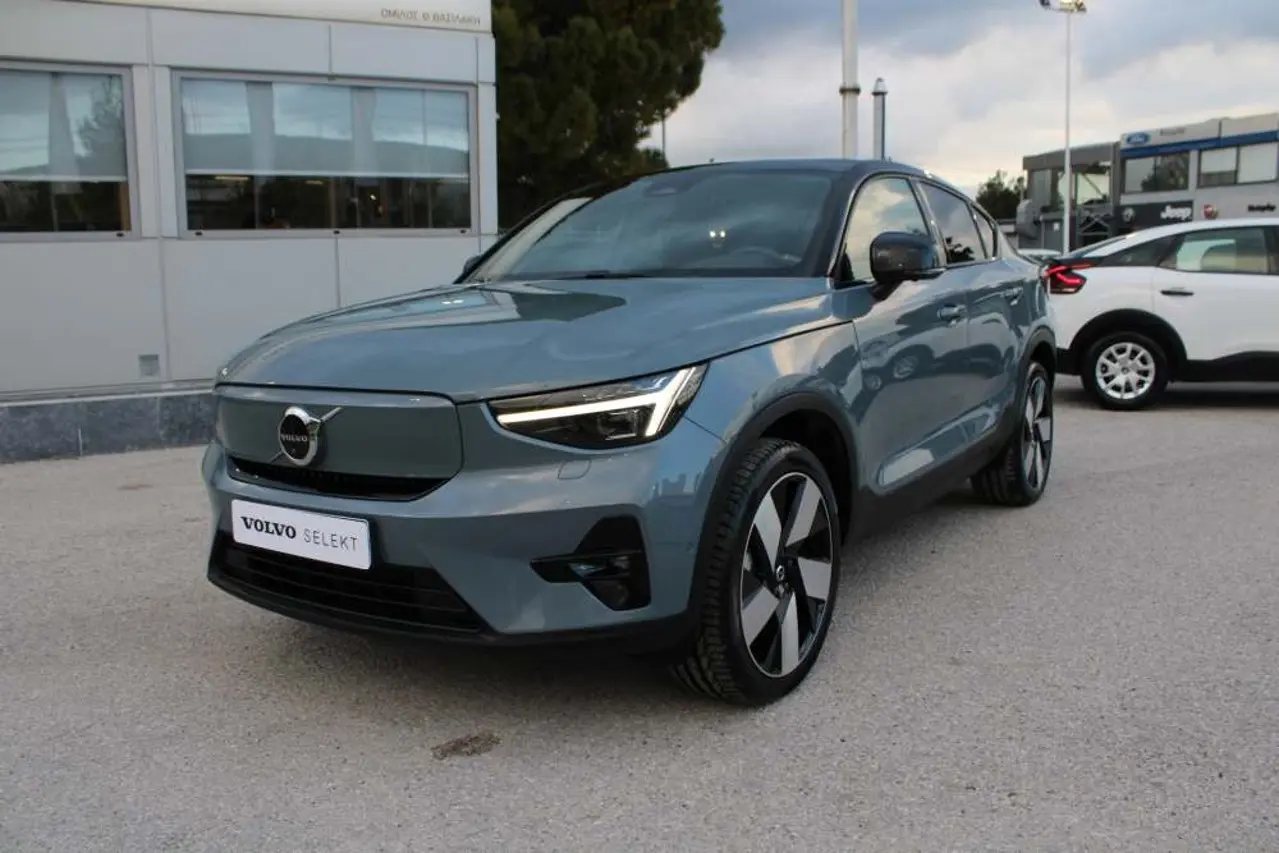 Volvo C40 - View 3