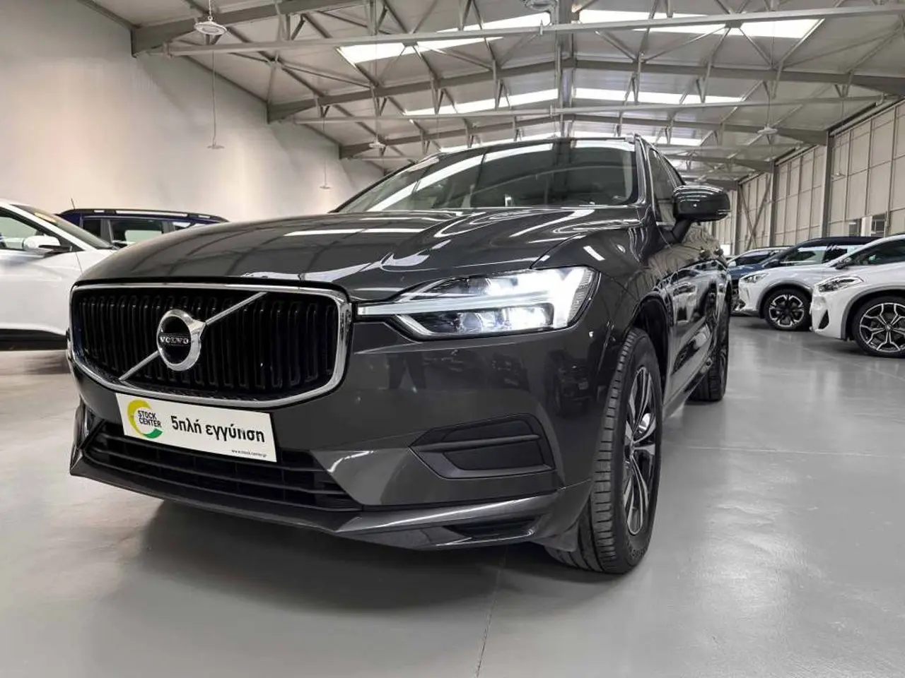 Volvo XC60 - View 3