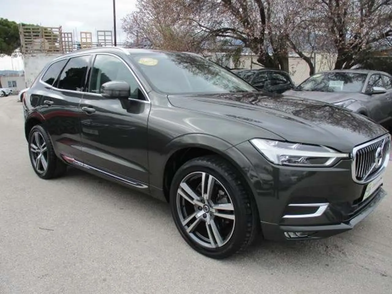 Volvo XC60 - View 1