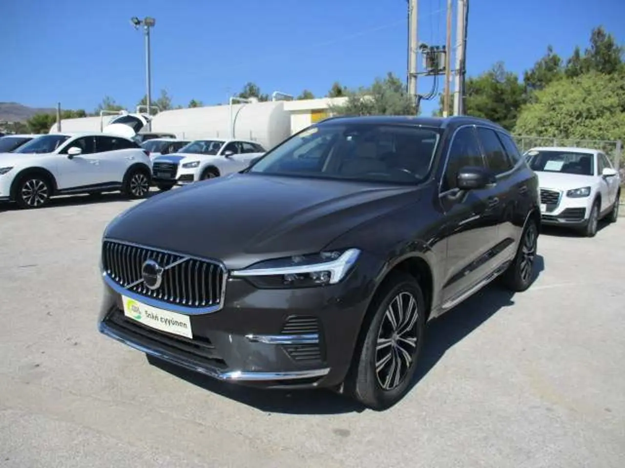 Volvo XC60 - View 3