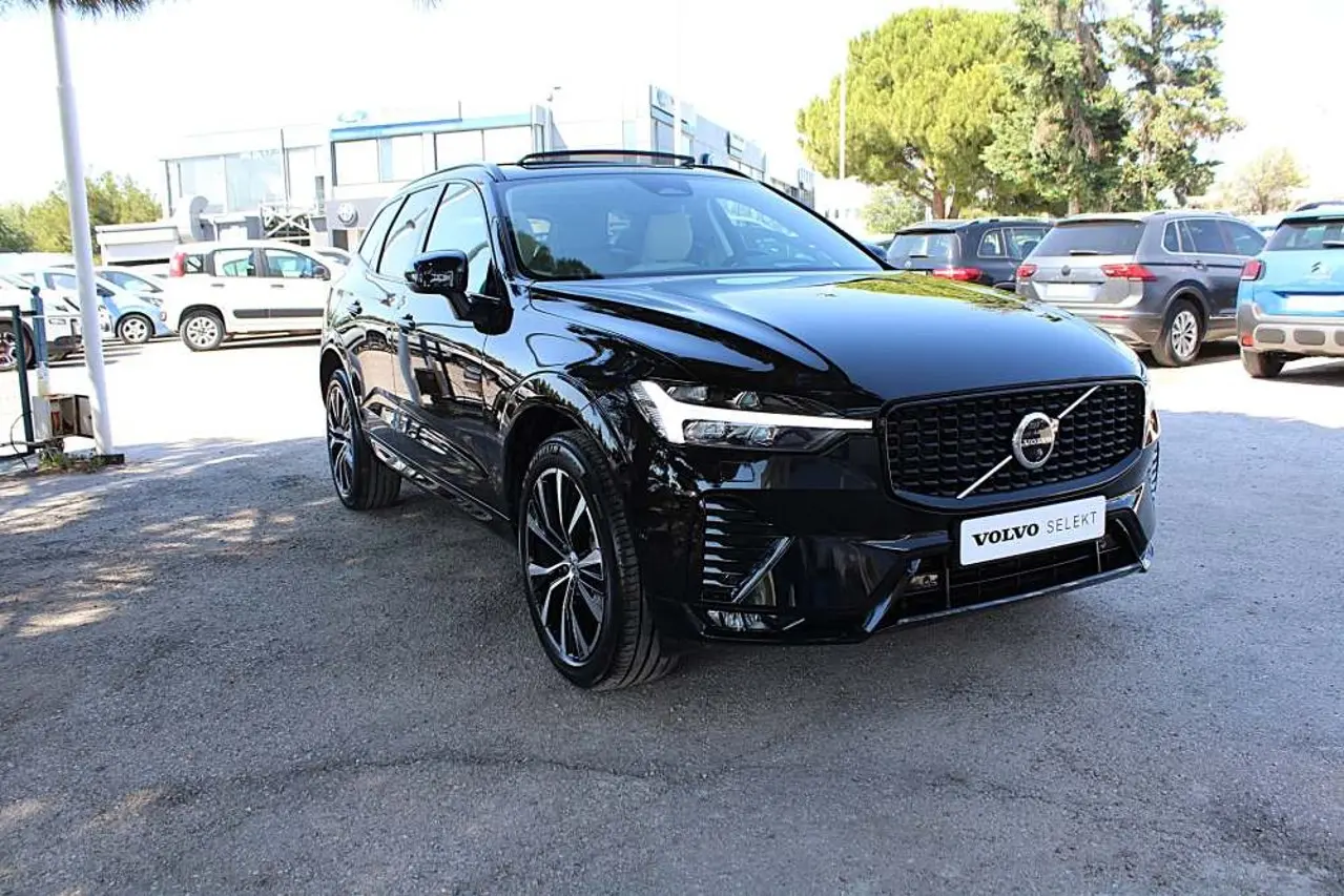 Volvo XC60 - View 1