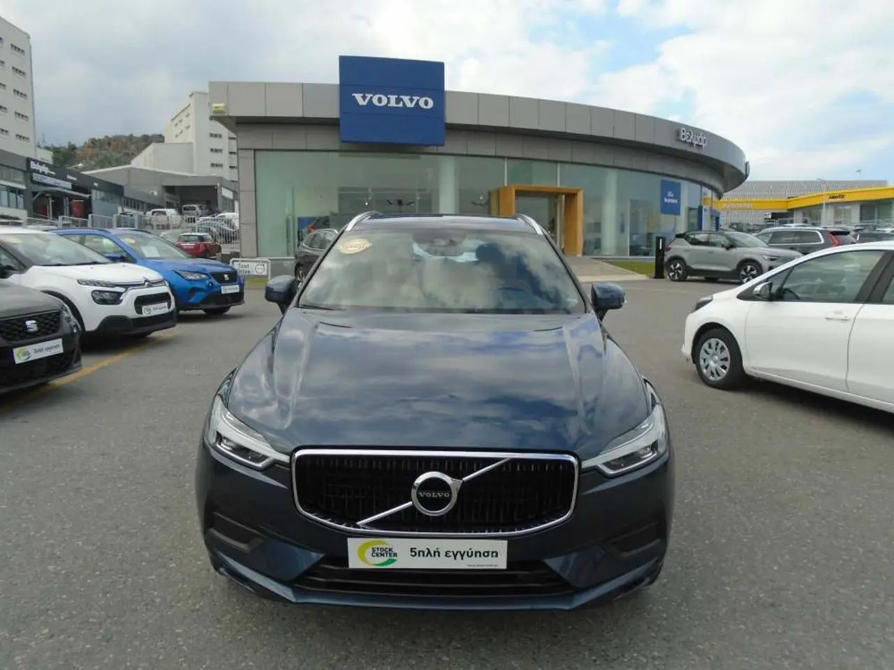 Volvo XC60 - View 2