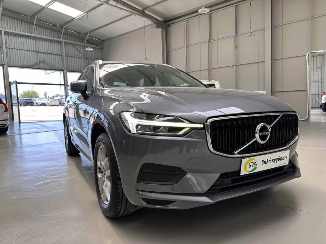 Volvo XC60 - View 1