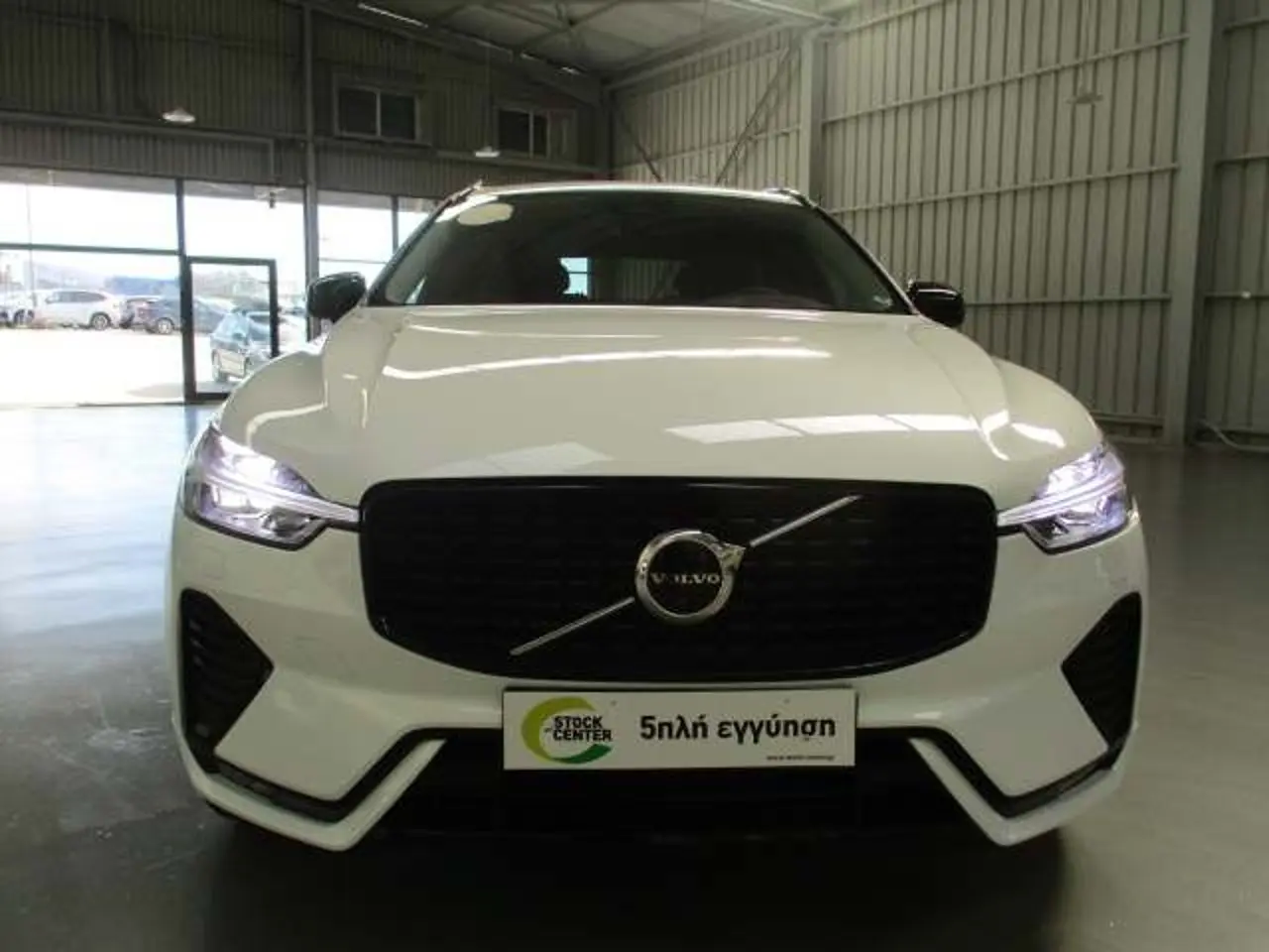Volvo XC60 - View 2