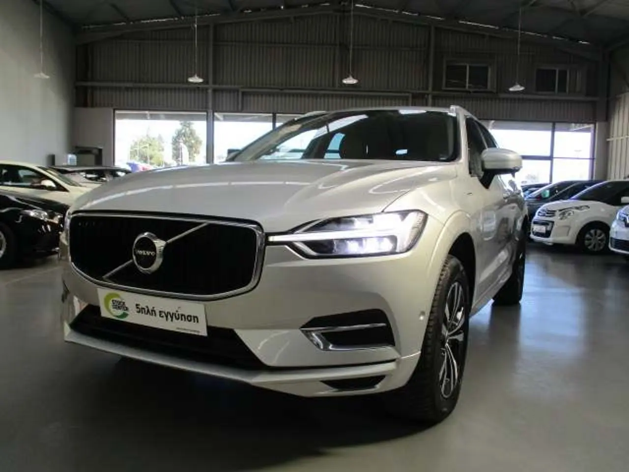 Volvo XC60 - View 3