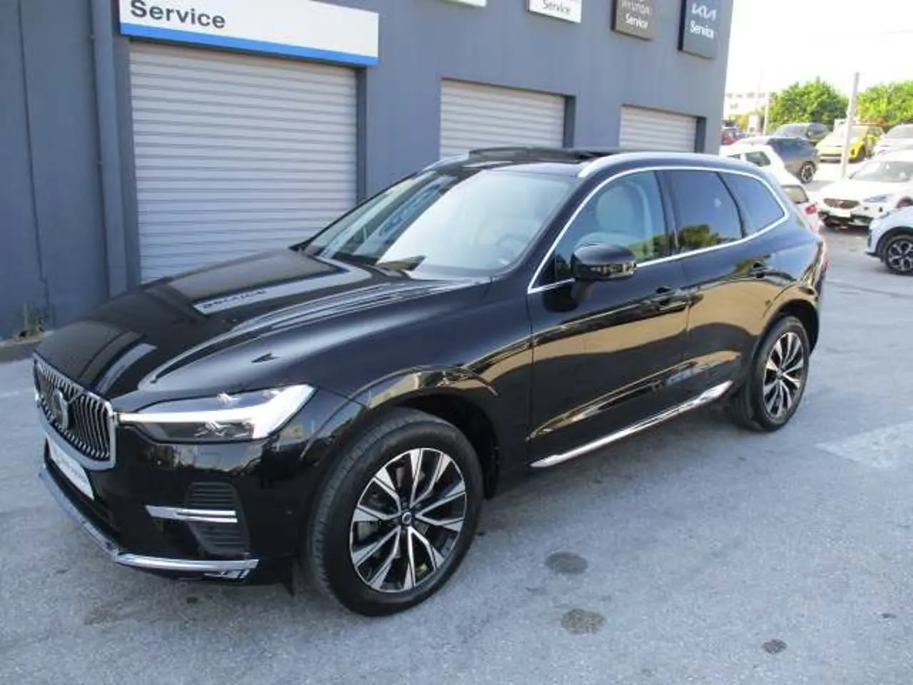 Volvo XC60 - View 3