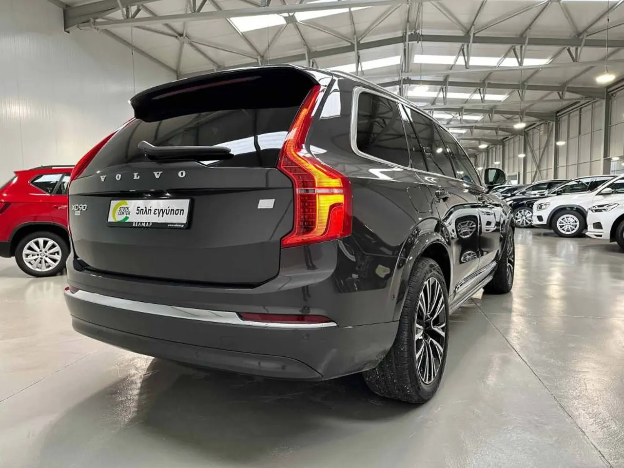 https://cdn.autoq.gr/websites/stock-center.gr/images/vehicles/volvo-xc-90-5-hronia-eggyisi-t8-recharge-gkri-2023/img_4648-2.jpg