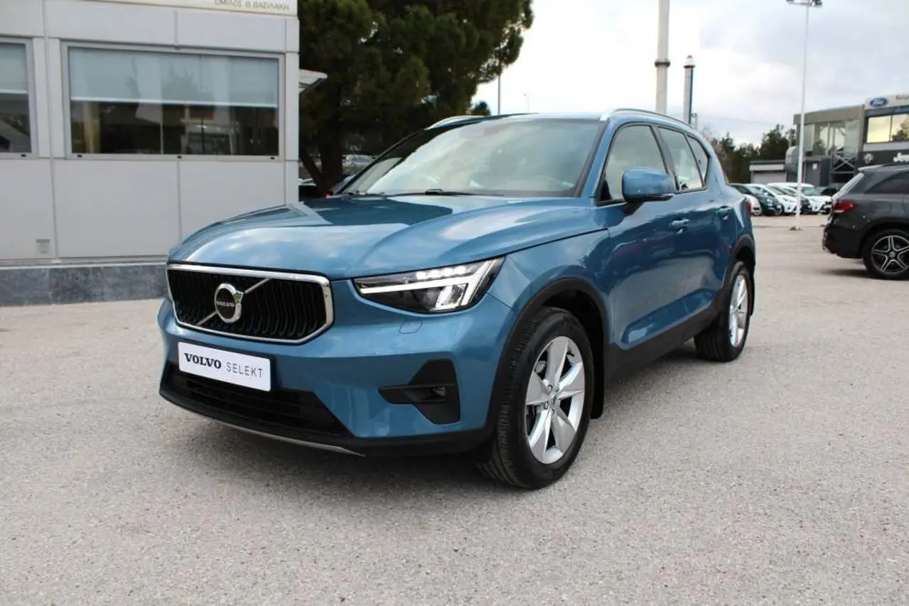 Volvo XC40 - View 3