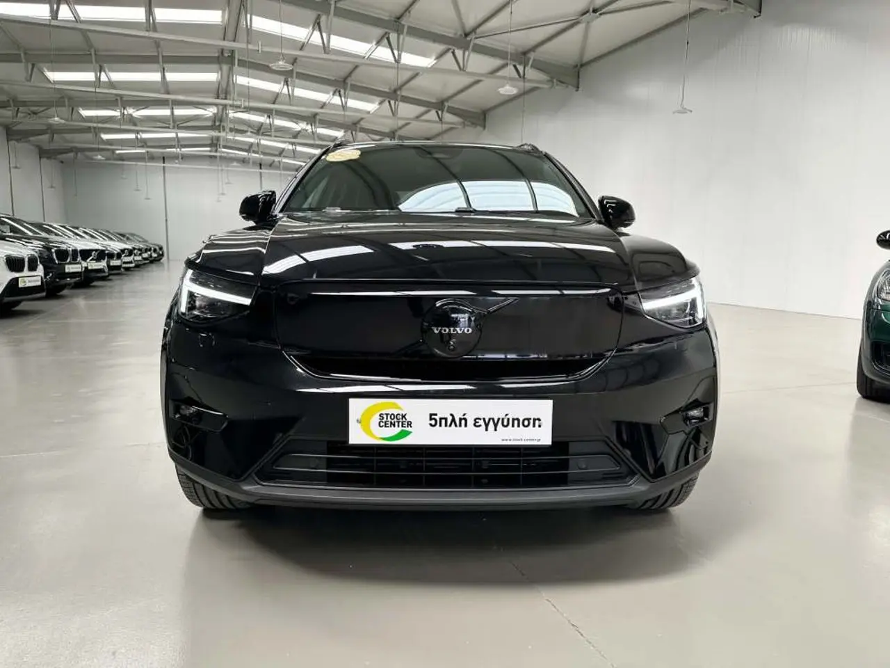 Volvo XC40 - View 2