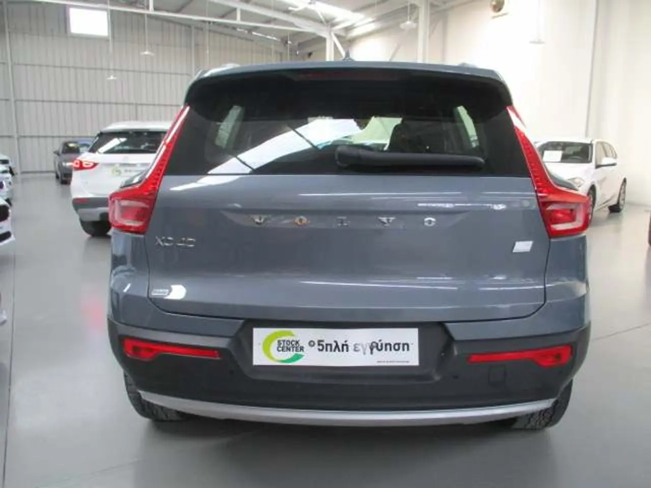 https://cdn.autoq.gr/websites/stock-center.gr/images/vehicles/volvo-xc40-5-hronia-eggyisi-momentum-t5-phev-gkri-2020/img_4203.jpg