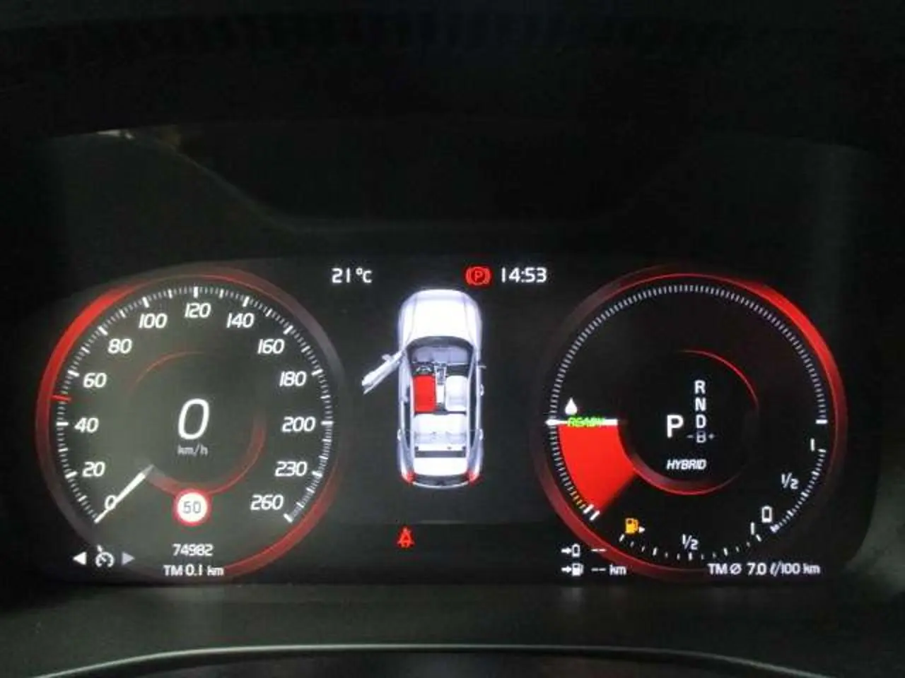 https://cdn.autoq.gr/websites/stock-center.gr/images/vehicles/volvo-xc40-5-hronia-eggyisi-momentum-t5-phev-gkri-2020/img_4206.jpg