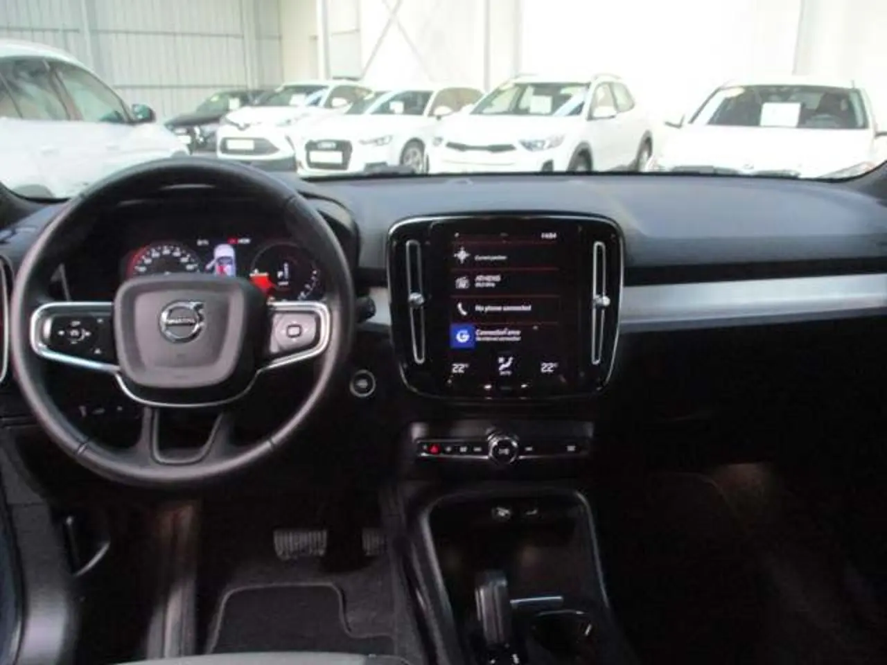 https://cdn.autoq.gr/websites/stock-center.gr/images/vehicles/volvo-xc40-5-hronia-eggyisi-momentum-t5-phev-gkri-2020/img_4209.jpg