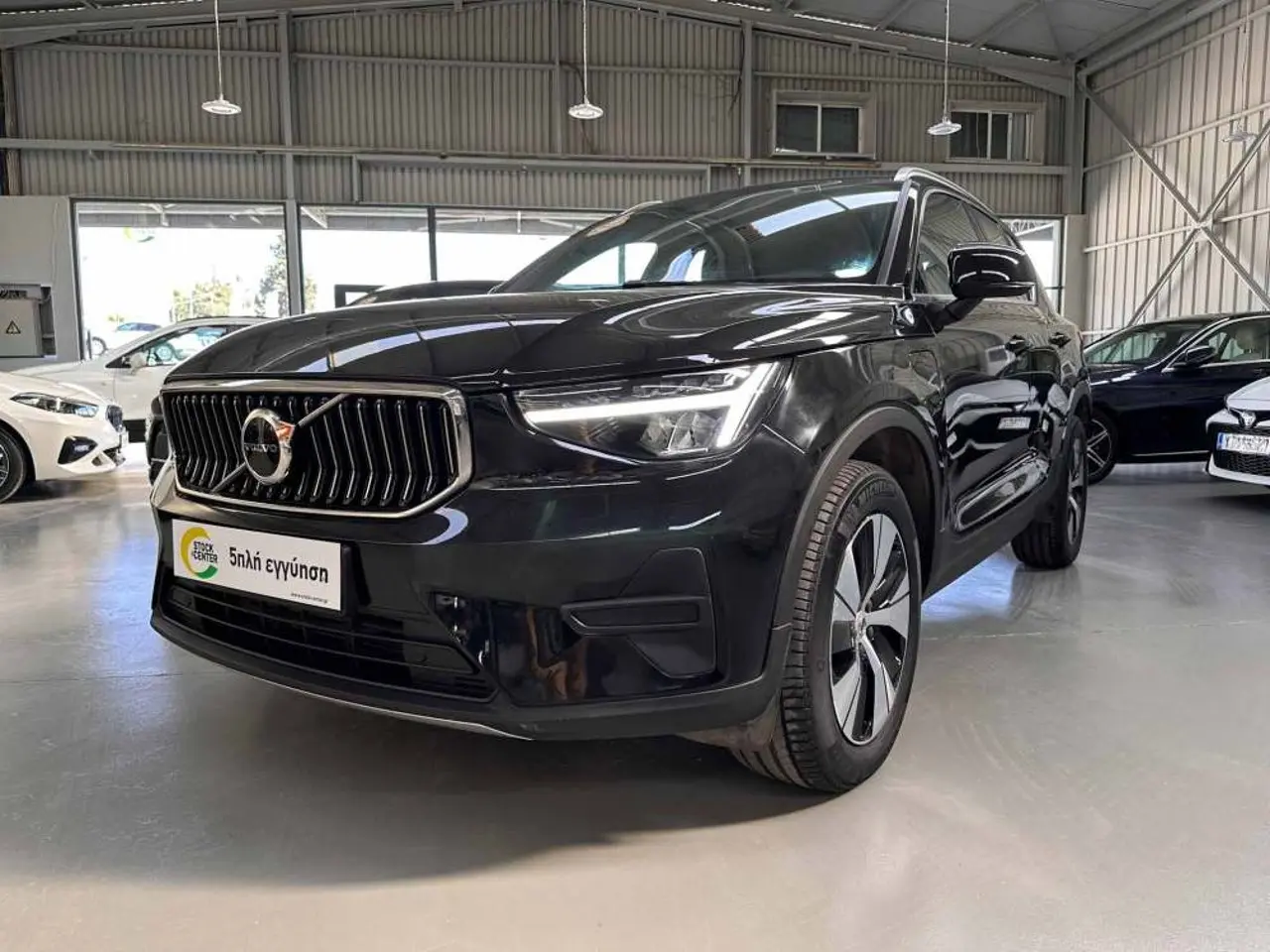 Volvo XC40 - View 3