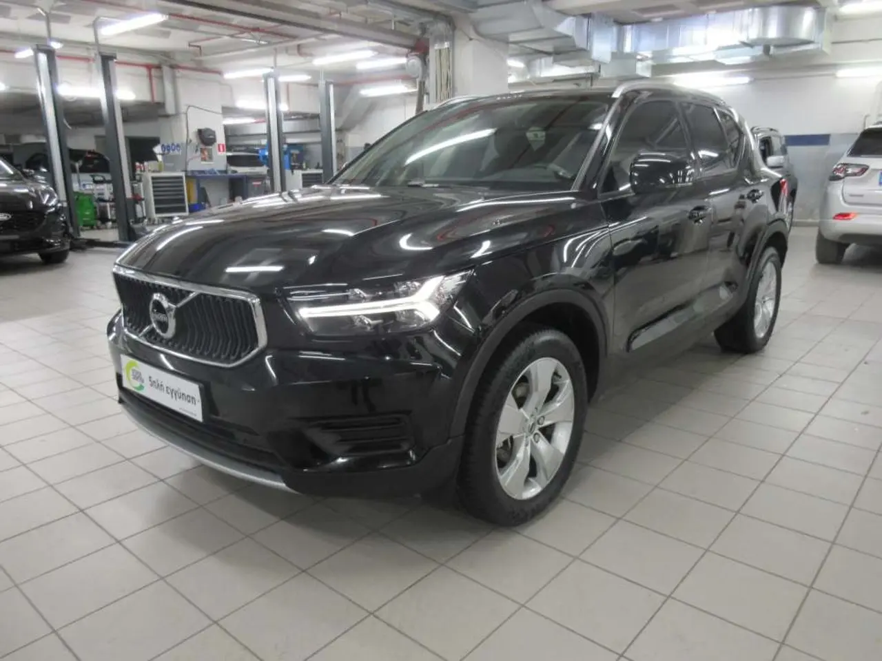 Volvo XC40 - View 3